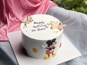 Vanilla Birthday Special Cake 1 Pound